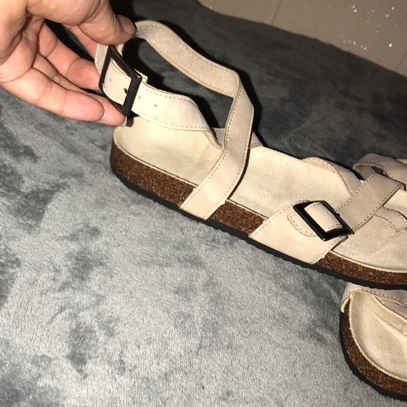 New Sandals - Picture 3 of 5